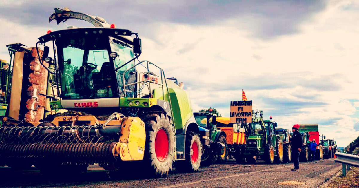 French Farmers Dump Manure and Block Roads in Demonstrations Against Mercosur Trade Agreement and Failed ‘Green’ Policies